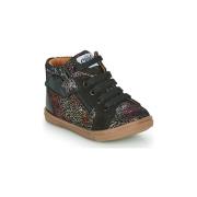 Hoge Sneakers GBB VALA