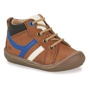 Hoge Sneakers GBB CALVO