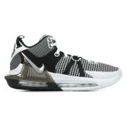 Sneakers Nike Lebron Witness Vll