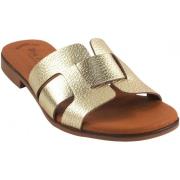 Sportschoenen Eva Frutos Sandalia señora 3063 oro