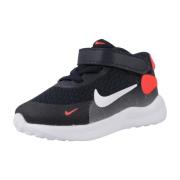 Sneakers Nike REVOLUTION 7