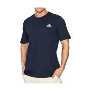 T-shirt adidas -