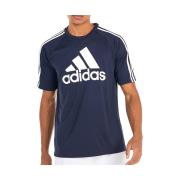 T-shirt adidas -