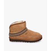 Enkellaarzen UGG CLASSIC MINI CRESCENT