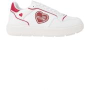 Sneakers Love Moschino Womens Sneakers met Glittery Heart Logo