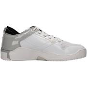 Lage Sneakers Emporio Armani EA7 X8X090