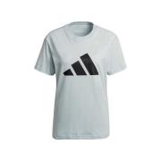 T-shirt adidas -