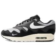 Sneakers Nike Air Max 1 Patta Black Grey