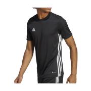 T-shirt adidas -