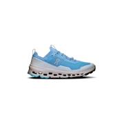 Sneakers On -