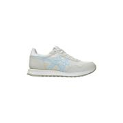 Nette schoenen Asics 1202A400