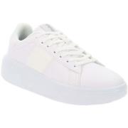Sneakers Refrigue PAT427
