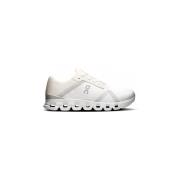 Sneakers On -