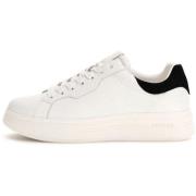 Sneakers Guess Baskets Winno