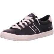 Nette Schoenen Mustang -