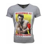 T-shirt Korte Mouw Local Fanatic Muhammad Ali Zegel Print