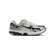 Sneakers Nike Zoom Vomero 5 Photon Dust Black (Women's)