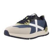 Lage Sneakers Munich VERSATILE 28