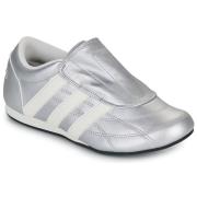 Lage Sneakers adidas TEKWEN