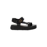 Sandalen Guess Chaussures
