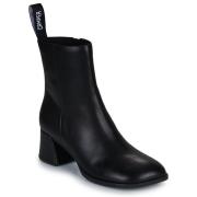 Enkellaarzen Camper KORA