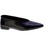 Ballerina's Nacree 145995