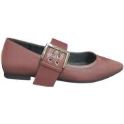 Ballerina's Marina Galanti punk