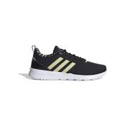 Lage Sneakers adidas QT Racer