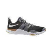 Lage Sneakers Nike Renew Retaliation