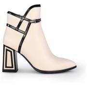 Enkellaarzen Rock Away 38980