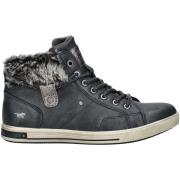 Hoge Sneakers Mustang Sneaker