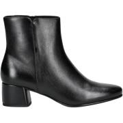 Enkellaarzen Marco Tozzi Enkellaarzen