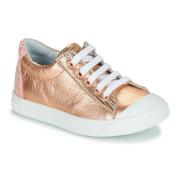 Lage Sneakers GBB MATIA
