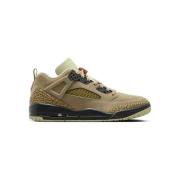 Lage Sneakers Nike Jordan Spizike Low Neutral Olive