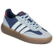 Lage Sneakers adidas BARREDA DECODE