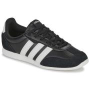 Lage Sneakers adidas BARREDA LO
