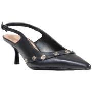 Pumps Guess YANAI FLPYAN LEA05