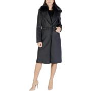 Mantel Guess KAROLE FUR COLLAR COAT W5BL19 W2642