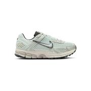 Sneakers Nike Zoom Vomero 5 Light Silver Chrome (Women's)