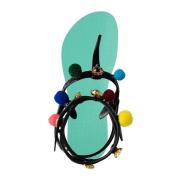 Sandalen Uzurii Pompom