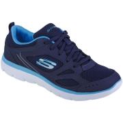 Lage Sneakers Skechers Summits Suited