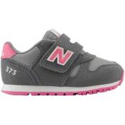 Lage Sneakers New Balance IZ373VN2