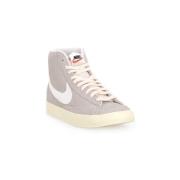 Hoge Sneakers Nike Blazer Mid 77 Vntg W