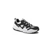 Lage Sneakers Nike Tech Hera