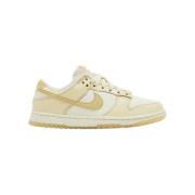 Hoge Sneakers Nike Dunk Low Team Gold (Women's)