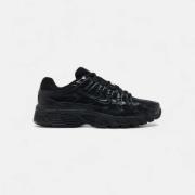 Lage Sneakers Nike P-6000 Triple Black (Women's)