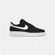 Lage Sneakers Nike -air-force-1-low-07-black-white-pebbled-leather