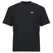 T-shirt Korte Mouw Fred Perry POCKET DETAIL T-SHIRT