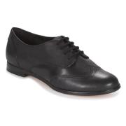 Nette schoenen Clarks ANDORA TRICK