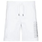 Korte Broek Helvetica OAKLAND